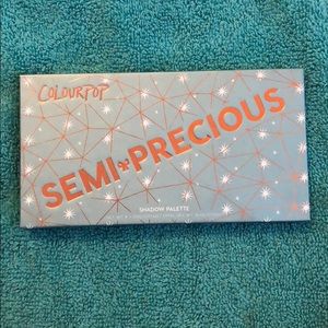 Colourpop semiprecious palette
